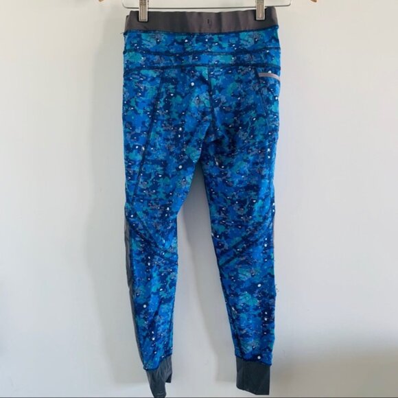 Lole High Waisted Blue Camo Pants - Picture 5 of 7